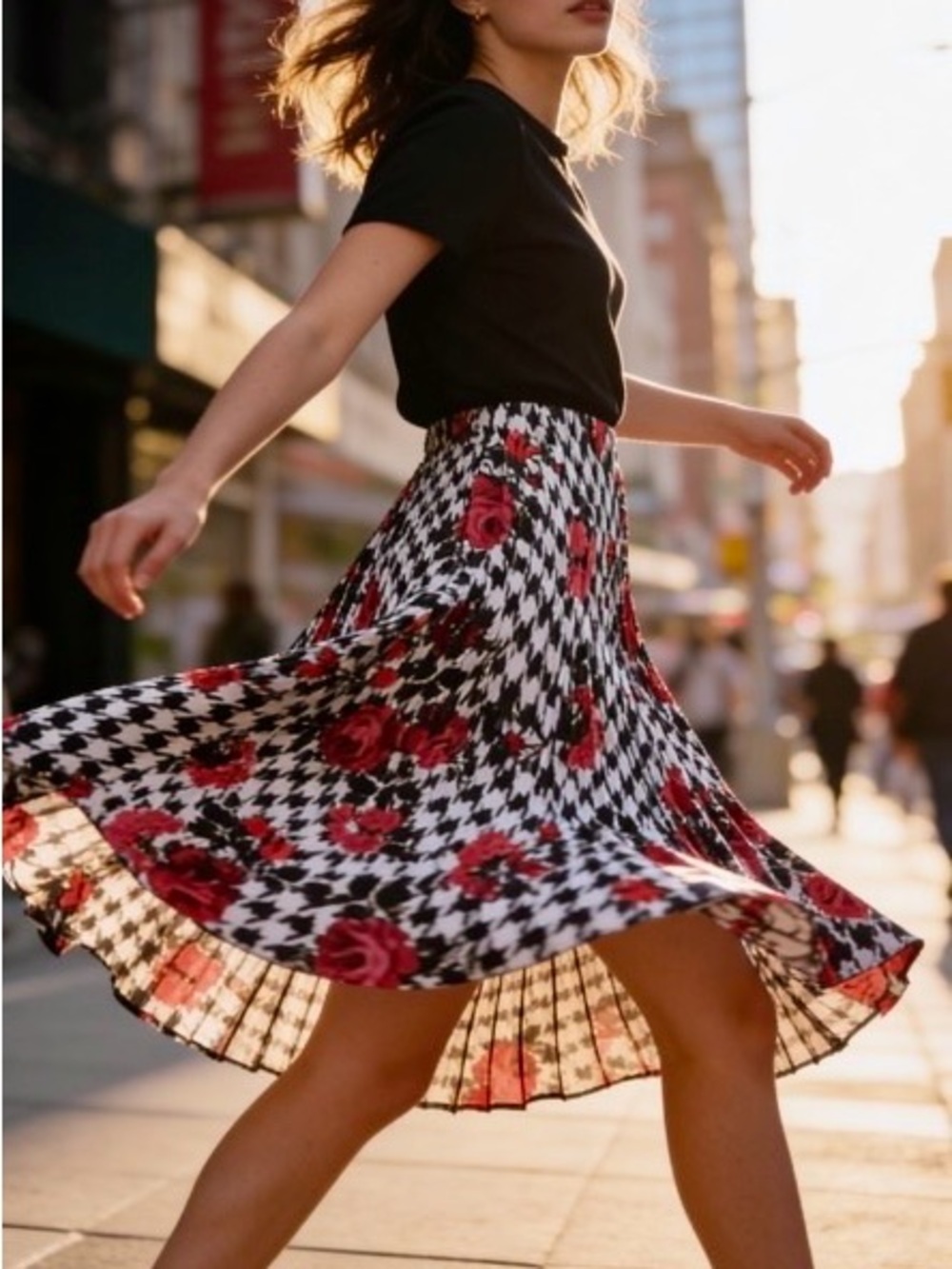 Zara Black White Houndstooth Midi Skirt with Red Floral Print -S